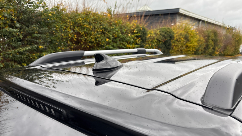 Hyundai INSTER 85kW 02 49kWh 5dr Auto Electric Hatchback